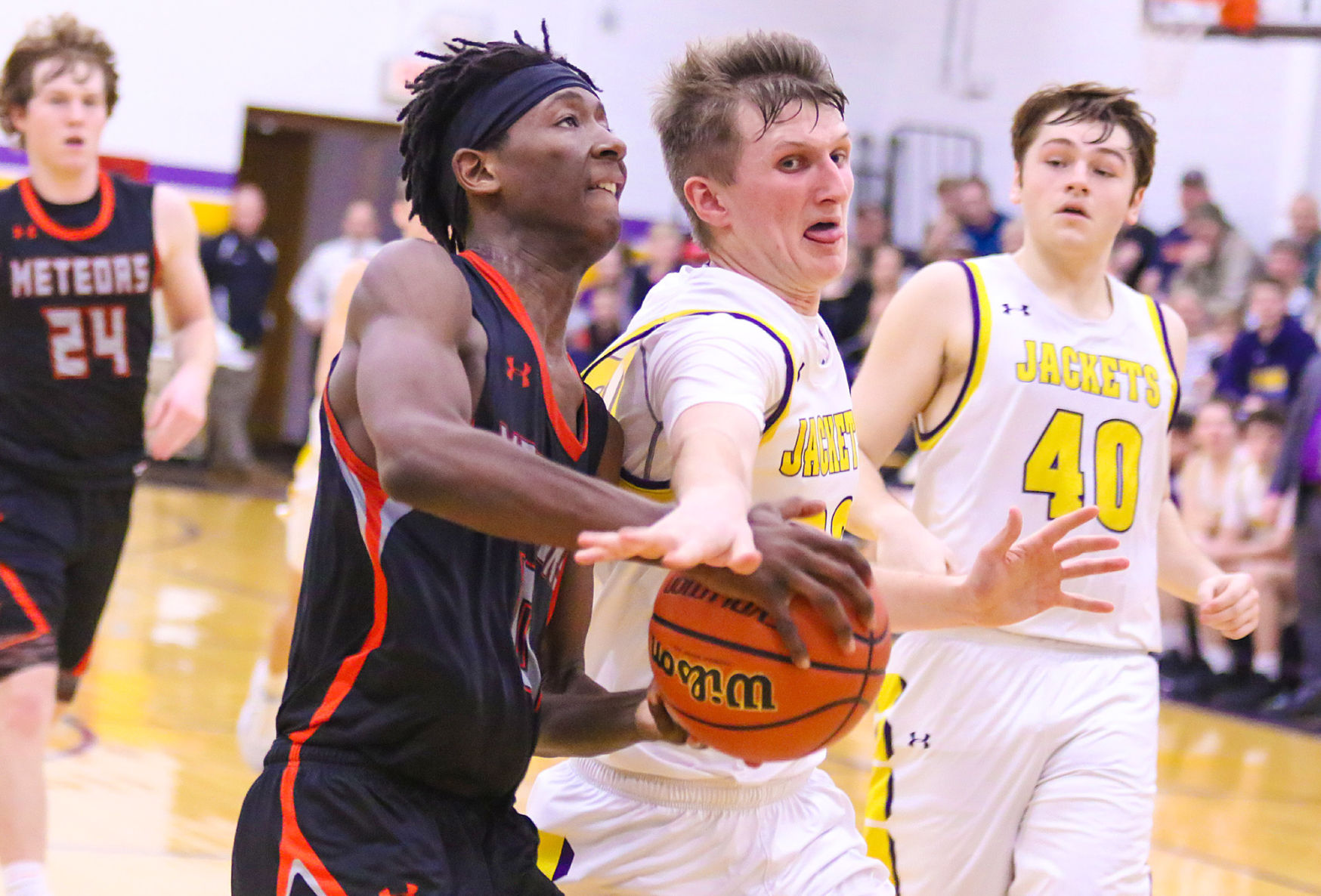New Athens vs. Marissa boys basketball